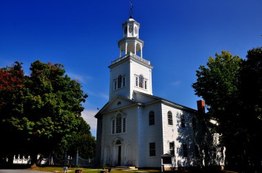 Bennington, Vt: 1806 ilk Cemaat Kilisesi
