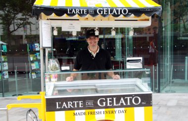 Nycl: Gelato satıcı Lincoln Center'da