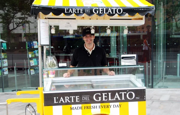 NYCl: Gelato Vendor at Lincoln Center — Stock Photo, Image