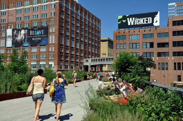 NYC: Passeios no High Line Park — Fotografia de Stock