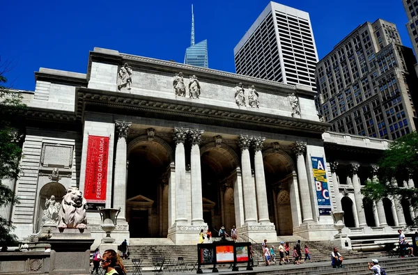 New York: New York Public Library — Stockfoto