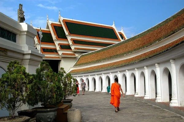 Nakhon Pathom, Thaimaa: Wat Phra Pathom Chedi — kuvapankkivalokuva