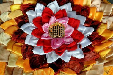 Chengdu, Çin: Çiçek tasarım dua yastık