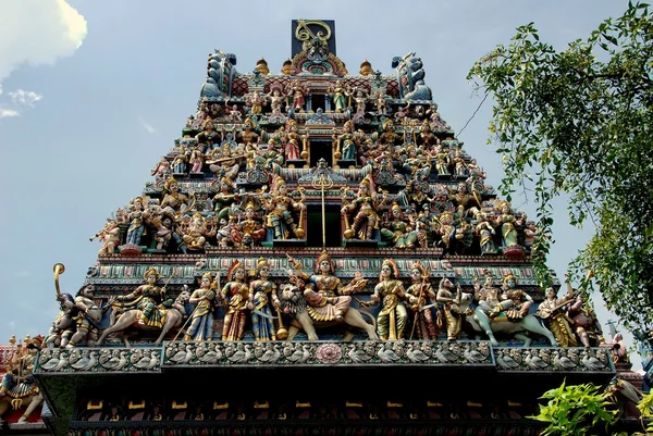 Singapore: Hindu Temple in Little India — Stock Photo, Image