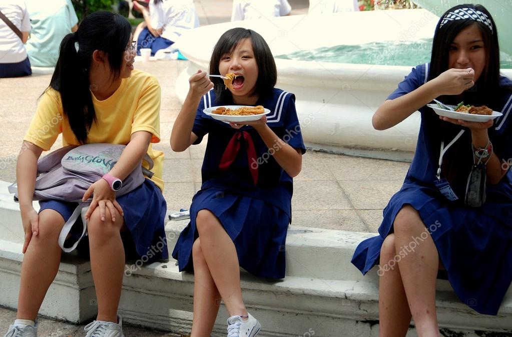 Singapore Secondary School Upskirt