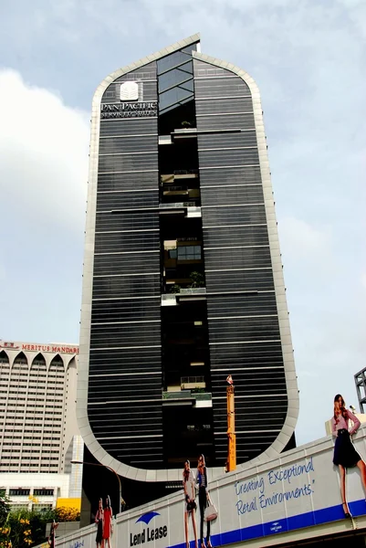 Singapura: Pan Pacific Apartment Tower — Fotografia de Stock