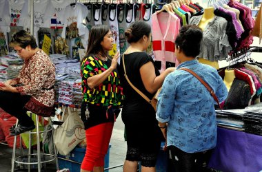 Bangkok, Tayland: Kadınlar için giyim alışveriş