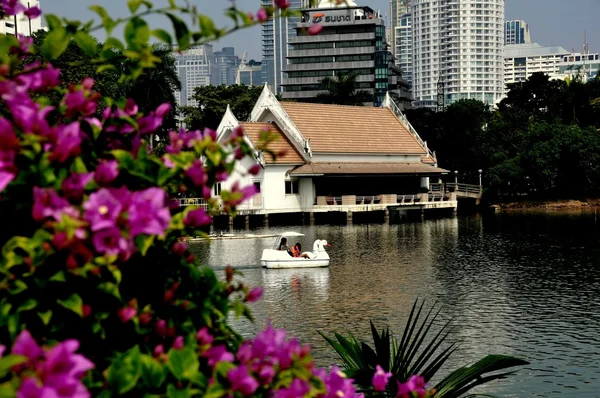 Bangkok, Thailand: Lumphinee Park — Stockfoto