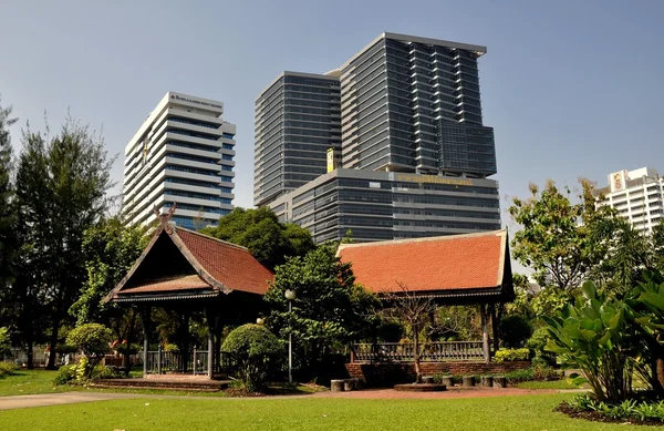 Bangkok, thailand: lumphini park sala — Stockfoto