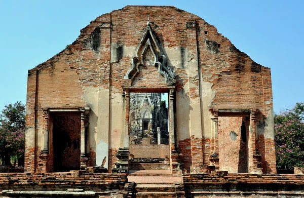 Ayutthaya, Thailandia: Wat Ratchaburana Ingresso — Foto Stock