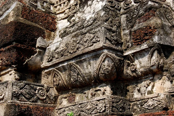 Ayutthaya, Thailand:  Bas Relief Temple Decorations — Stock Photo, Image