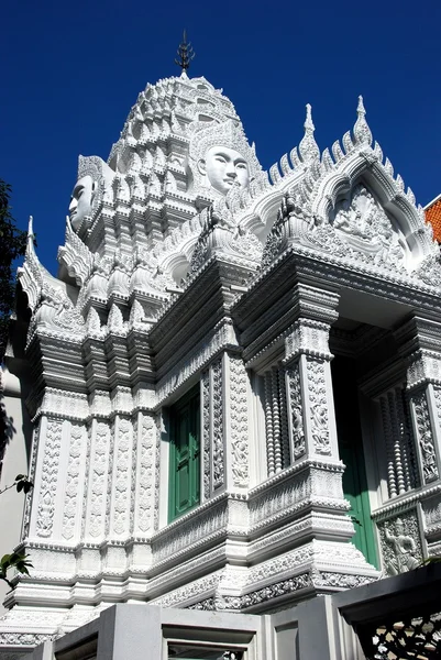 Bangkok, Thailand: Royal Wat Ratchapradit — Stock Photo, Image