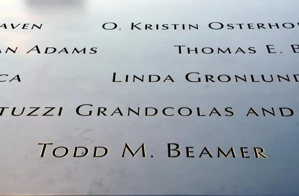 New York City: Inscribed Names at 9-11 Memorial — Stock Photo, Image