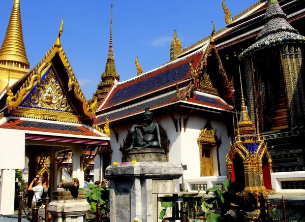 Bangkok, Tailandia: Palacio Real Wat Phra Kaeo —  Fotos de Stock