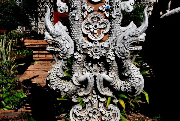 Chiang Mai, Thaïlande : Wat Lok Molee Nagas — Photo