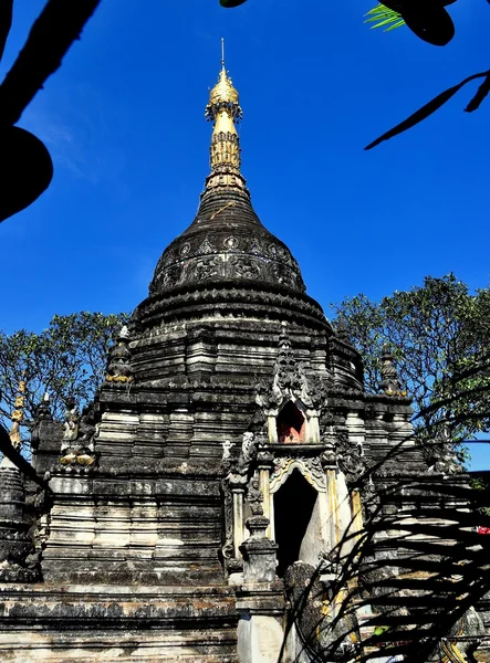 Chiang Mai, Thailand: Wat Pa Pao Chedi — Stock Fotó