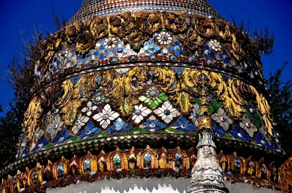 Chiang Mai, Tailandia: Detalle de la cúpula de Wat Saen Feng — Foto de Stock