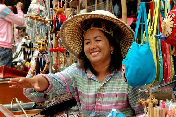 Samut Songkram: Woman Vendor at Floating Market — Stok fotoğraf