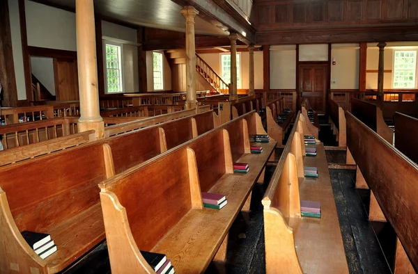 West Barnstable, MA: 1717 Meeting House Interior — Stockfoto
