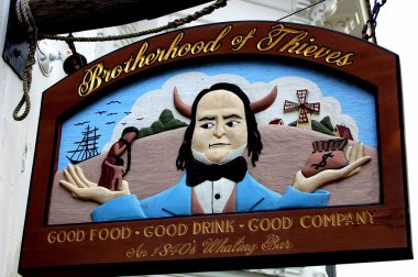 Nantucket,MA: Brotherhood of Thieves Sign