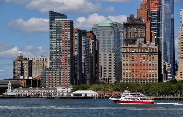 New York City: Lower Manhattan Skyline — Stockfoto