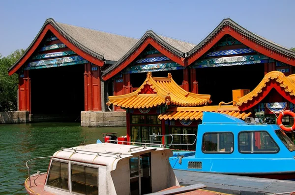 Beijing, China: Koninklijke Boathouse op Summer Palace — Stockfoto