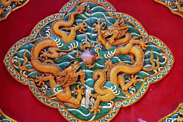 Beijing, China: Dragon Panel in Behei Park — Stock Photo, Image