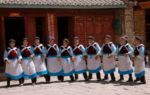 Shu he, china: naxi frauen — Stockfoto