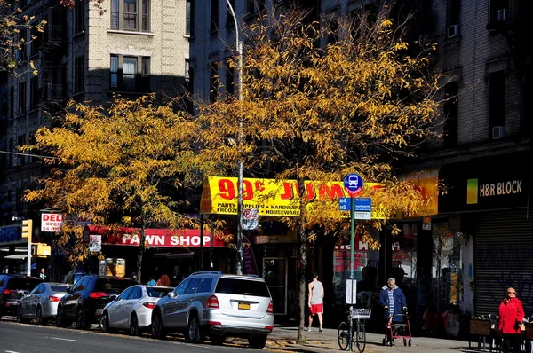 NYC: Broadway Lojas e Sinais — Fotografia de Stock