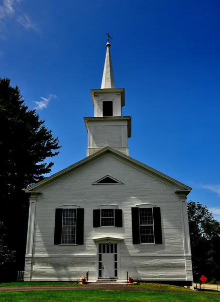 Fitzwilliam, NH: Igreja do quadro de madeira — Fotografia de Stock