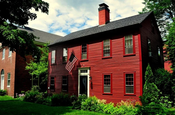 Hancock, NH: Casa colonial del siglo XVIII — Foto de Stock