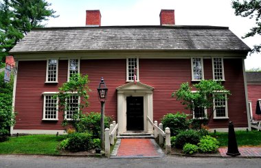 Sudbury, Massachusetts: 1716 Wayside Inn