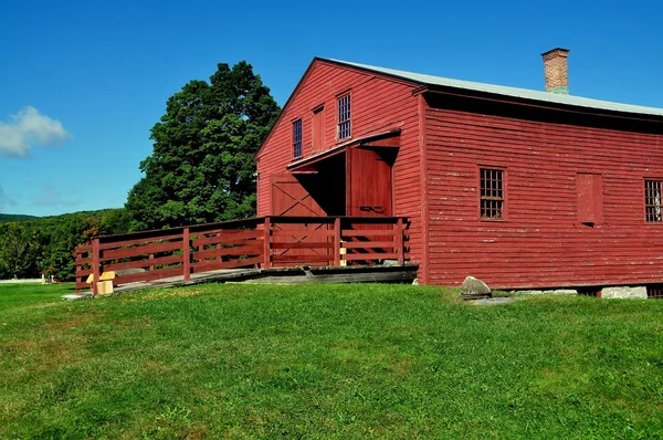 Hancock, ma: 1820 Gerberei im Schüttlerdorf — Stockfoto