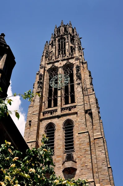New haven, ct: harkness věž na Yaleově univerzitě — Stock fotografie