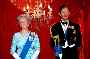 Hong Kong, Çin: Balmumu Effigies Kraliçe Elizabeth ve Prens Charles