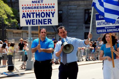 New York Şehir: Eski Kongre üyesi Anthony Weiner