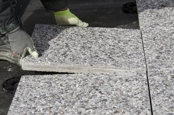 Ubin beton mengambang — Stok Foto