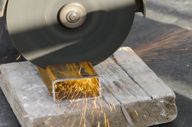 Daire testere ve sparks