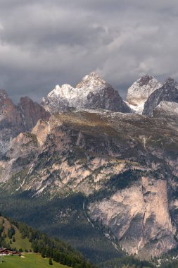 İtalya 'da Trentino Alto Adige' de Sella Geçidi panoraması
