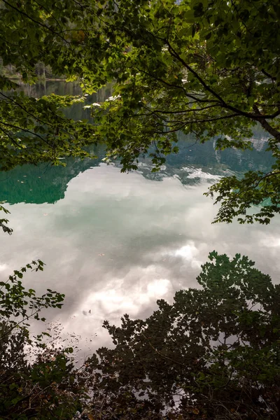 Krajobraz Jeziorze Tovel Trentino Alto Adige Włoszech — Zdjęcie stockowe