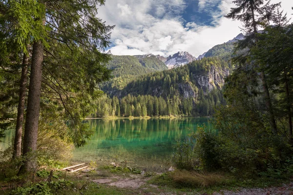 Przebłyski Szczegóły Tovel Lake Trentino Alto Adige Włoszech — Zdjęcie stockowe