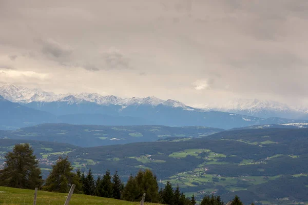 Prima Neve Sul Paesaggio Delle Alpi Siusi Trentino Alto Adige — Foto Stock