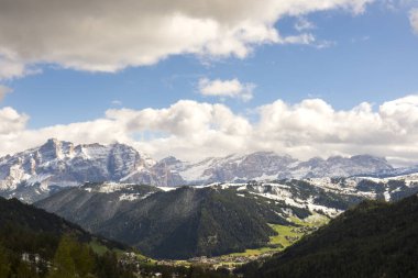 İtalya 'da Trentino Alto Adige' de Sella Geçidi Panorama