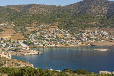 Yunanistan 'ın Keratea kentindeki Daskalio körfezinde deniz manzaralı Panorama