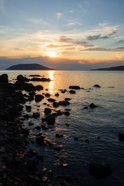 Matahari Terbenam Pantai Anavyssos Yunani — Stok Foto
