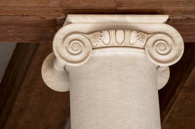 Yunanistan 'daki Atina Agora' daki simetriler ve geometriler ve sütunlar