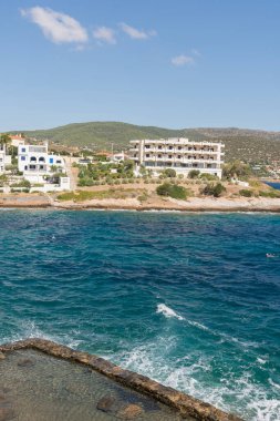 Yunanistan 'ın Keratea kentindeki Daskalio körfezinde deniz manzaralı Panorama