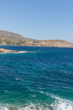 Yunanistan 'ın Keratea kentindeki Daskalio körfezinde deniz manzaralı Panorama