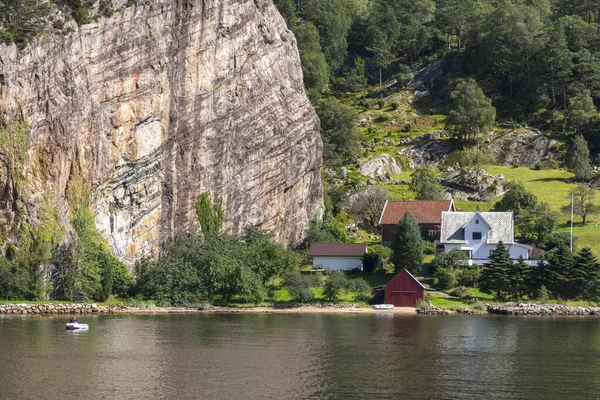 Hajókirándulás Lysefjord Fjord Norvégiában — Stock Fotó