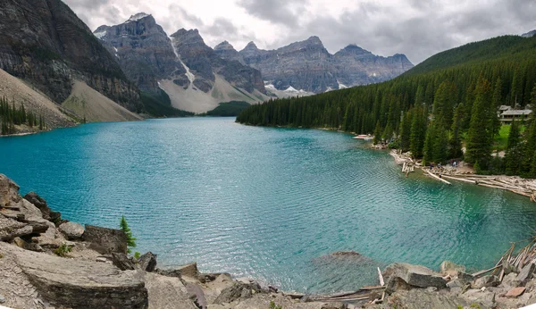 Jezioro Moraine — Zdjęcie stockowe